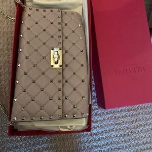 Valentino rose chain rockstud bag
